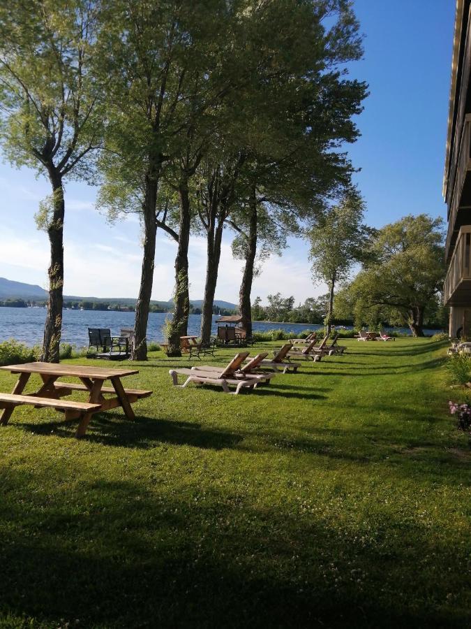O'Berge Du Village A302 Magog ภายนอก รูปภาพ