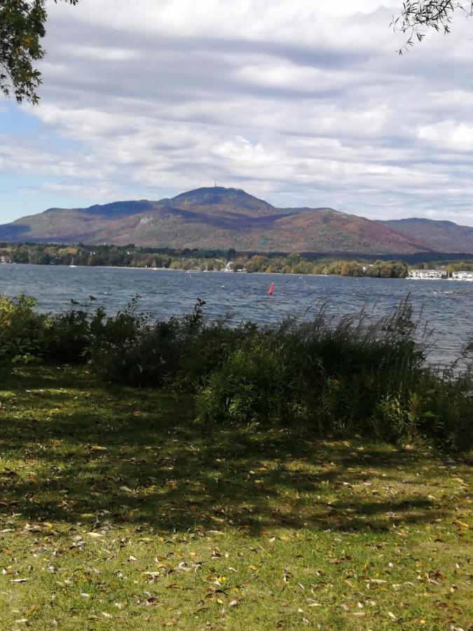 O'Berge Du Village A302 Magog ภายนอก รูปภาพ