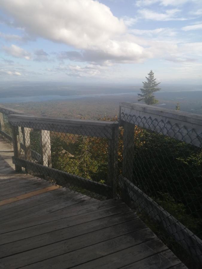 O'Berge Du Village A302 Magog ภายนอก รูปภาพ